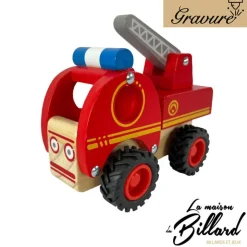 Camion de pompier en bois : un véhicule adapté aux jeunes aventuriers