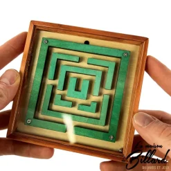 Labyrinthe carré en bois
