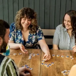Plongez dans l’univers marin avec Littoral, le jeu de société captivant