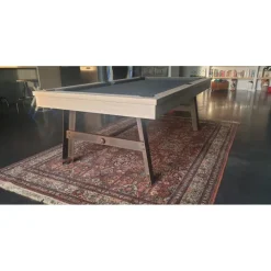 Une table style industriel qui se transforme en vrai billard